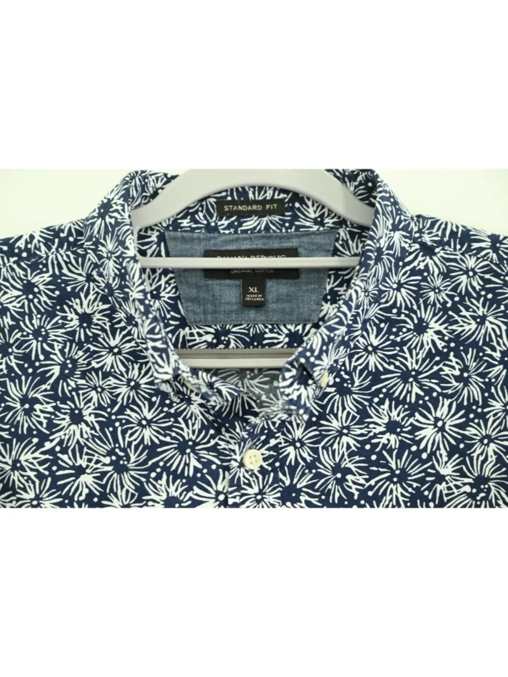 Banana Republic Organic Cotton SS Button Up Shirt Size XL Standard Fit
